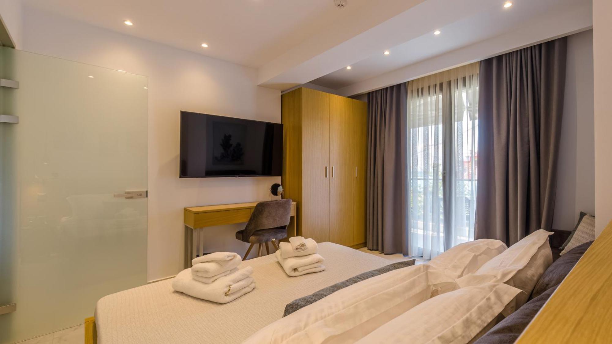 Kima Premium Apartments Pefkochori Bagian luar foto