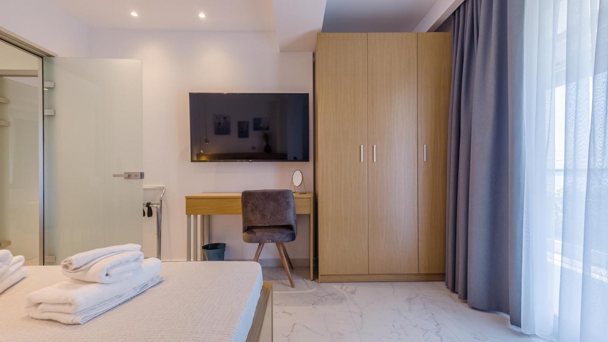Kima Premium Apartments Pefkochori Bagian luar foto